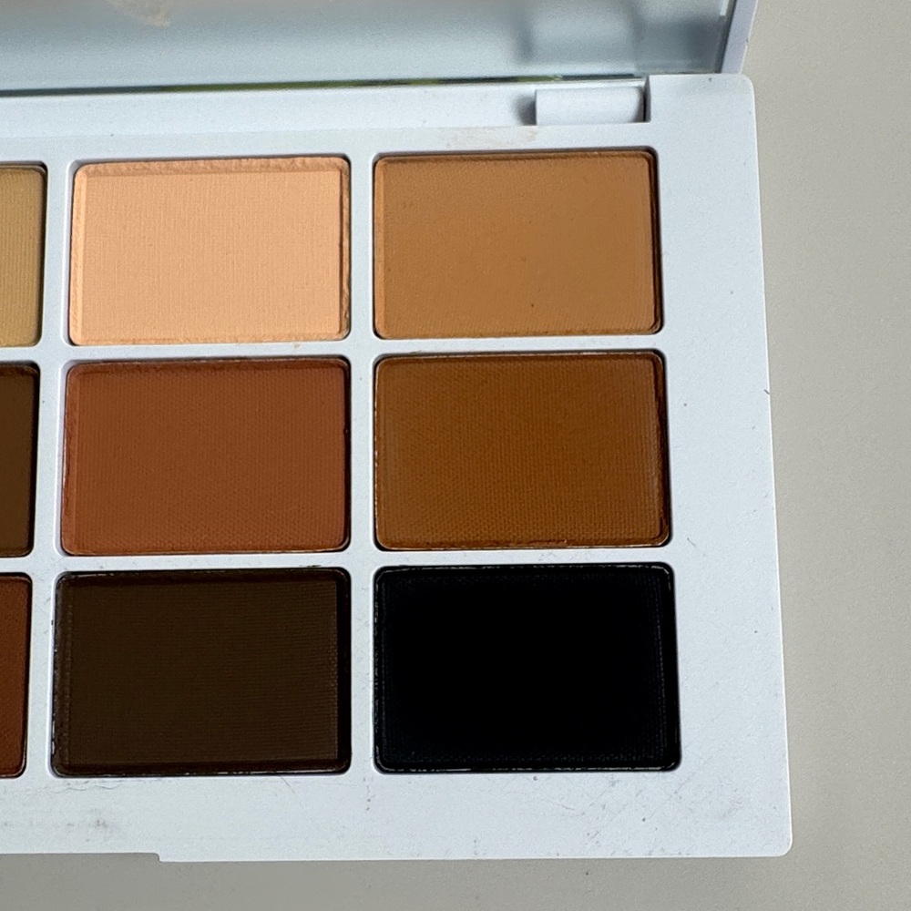 MAKEUP BY MARIO Master Mattes "The Original" Eyeshadow Palette. *NEW IN BOX* - Picture 3 of 5